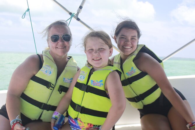 2 in 1 Parasailing and Jet Sky Tour in Cancun - In the air over Cancun: what the parasailing flight is like