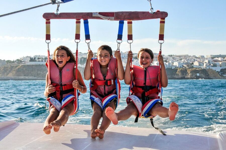 Albufeira: Single, Double or Triple Parasailing Tour - Quick Hits Before You Book