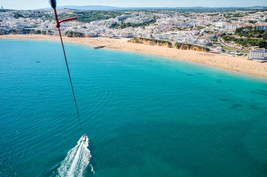 Albufeira: Single, Double or Triple Parasailing Tour - Languages and Communication: No Guesswork Up There