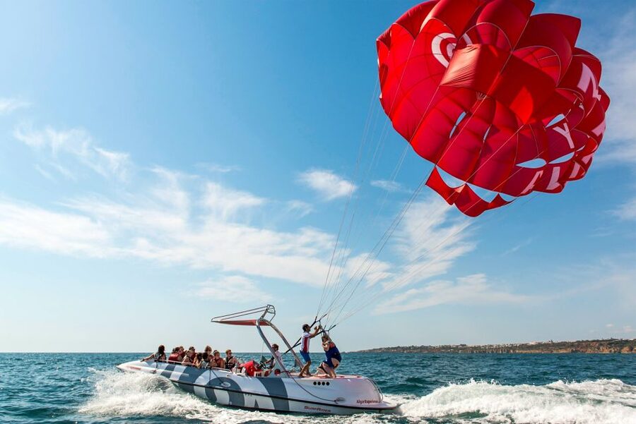 Albufeira: Single, Double or Triple Parasailing Tour - Why Parasailing From Albufeira Marina Works