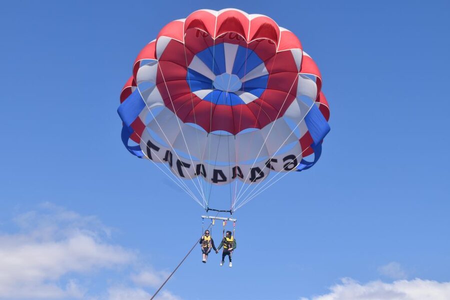 Alicante: Boat Trip and Parasailing Experience with Drink - Drink Confusion: What You Should Confirm