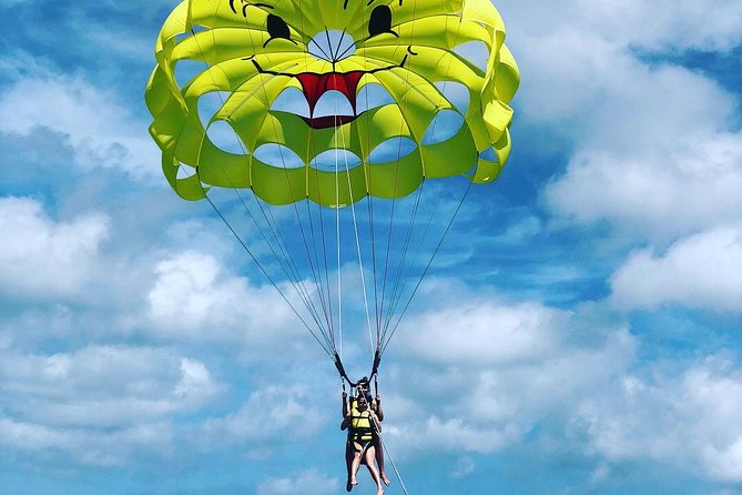 Aruba Parasailing with Unparalleled Views - Price and Value: Is $70 Worth a 13-Minute Flight?
