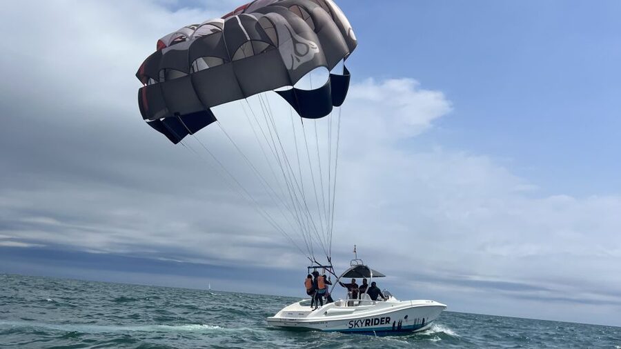 Barcelona: Guided Parasailing Experience - The pre-flight phase: what happens before you leave the boat