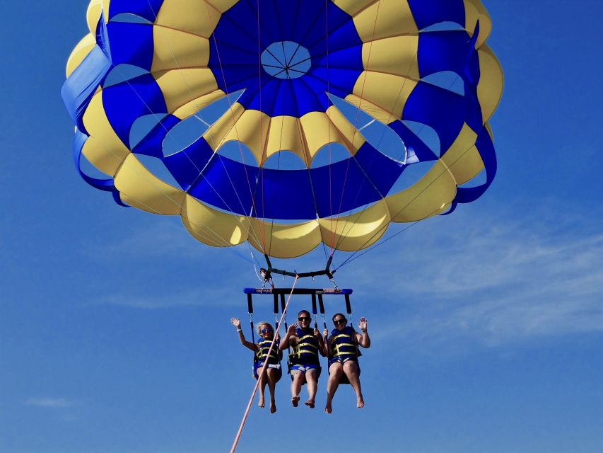 Barcelona: Small-Group Parasailing Experience - Getting to the water: Carrer Port Esportiu, 22P