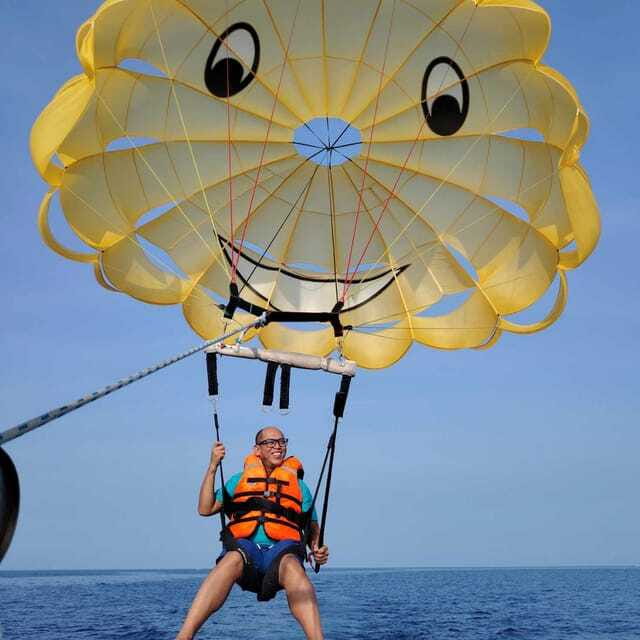 Boracay: Parasailing Adventure with Insta 360-Degree Camera - The 15-Minute Parasailing Flight: Views, Height, and the Smiley Canopy