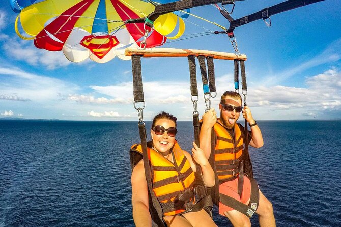 Boracay Parasailing Experience - Safety and Crew Care: How It Feels in Real Life