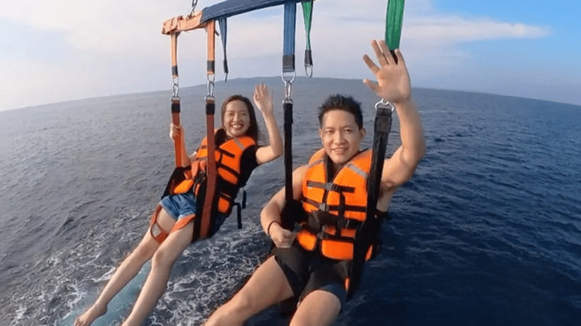 Boracay Parasailing with Insta 360 - Where to Meet (and the One Detail That Makes It Easy)