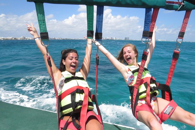 Cancun Seaside Parasailing and Jet Sky Combo - Entering The Water World: What the Day Feels Like at Playa Tortugas