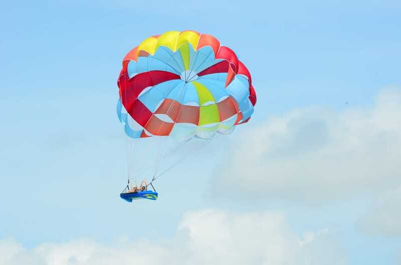 Cancún: Skyrider Parasailing Experience - What to wear and bring so you’re not scrambling on a boat
