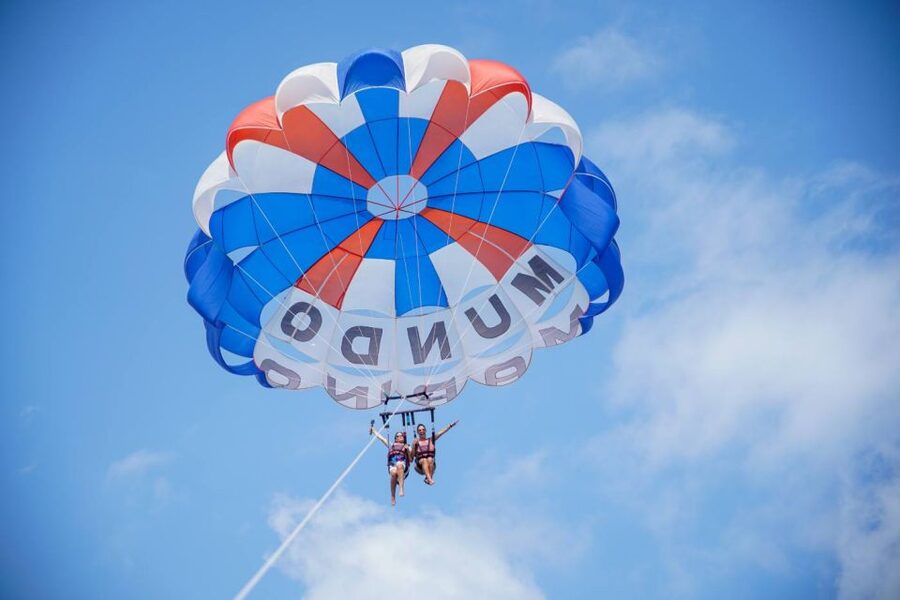 Dénia: Boat Trip & Parasailing Experience with Sunset Option - Day Trip vs Sunset Option: Cava, Music, and Timing