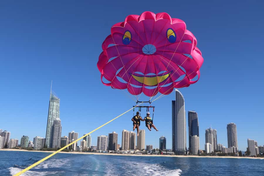 Gold Coast: Parasailing in Surfers Paradise - Marina Mirage Meet-Up: Show Up Early, Then Get That First Breath of Calm
