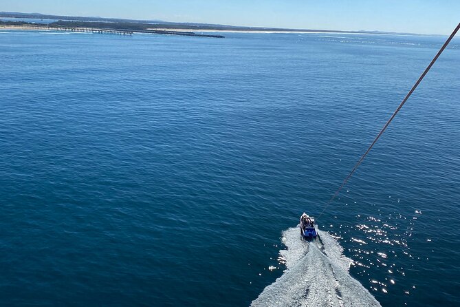 Gold Coast & Surfers Paradise - Parasail & V8 Jetboat Combo - Timing, Check-In, and What to Bring (So Nothing Sours Your Fun)