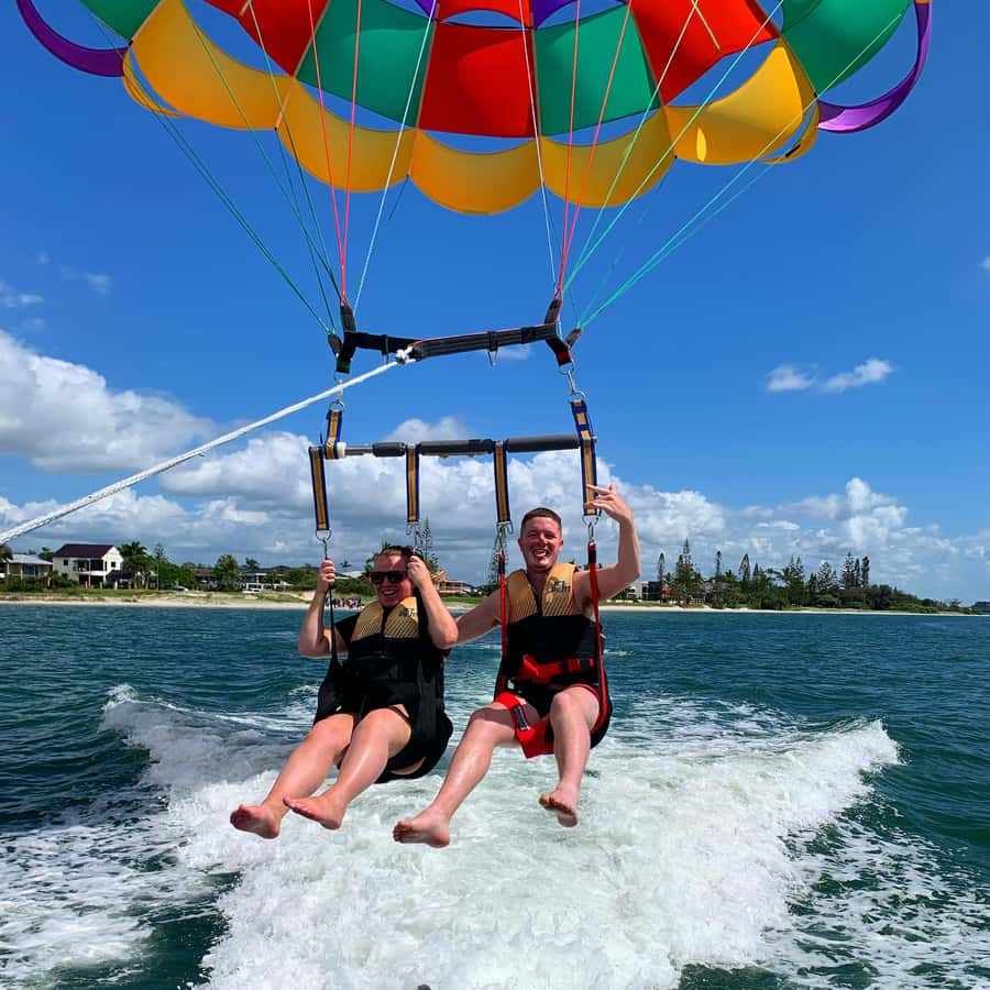 Gold Coast: Surfers Paradise Parasailing with Free Photos - Key things to know before you go