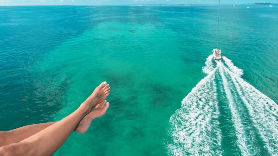 Key West: Parasailing Above the Island Paradise - Tandem and triple rides: how your group size affects the experience