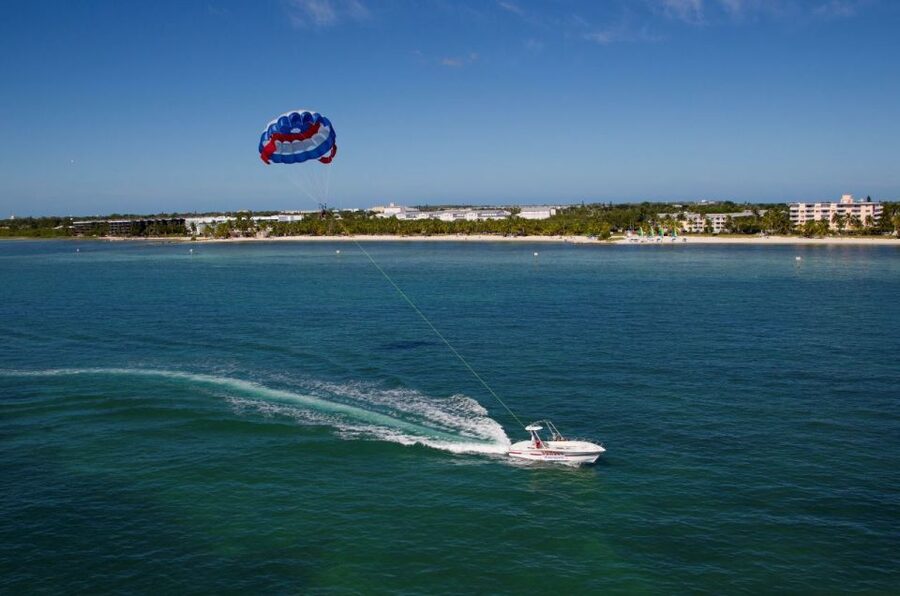 Key West Parasailing at Smathers Beach - Quick Key Points You’ll Care About