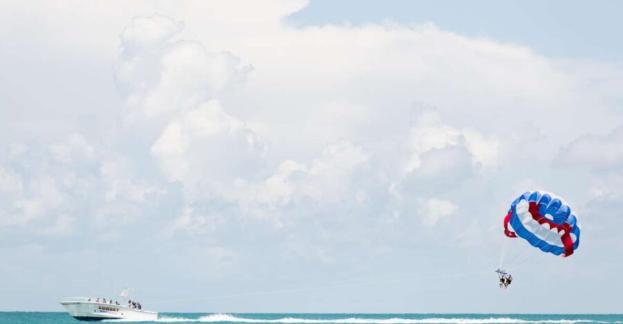 Key West Parasailing at Smathers Beach - Who Should Book This Parasailing Ride at Smathers Beach
