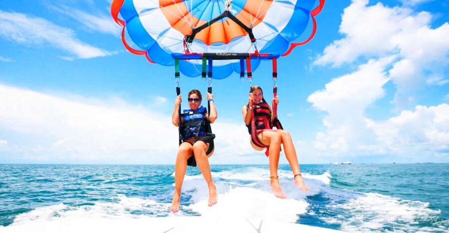 Key West: Ultimate Parasailing Experience - Should You Book It? My Decision Guide for Key West Parasailing