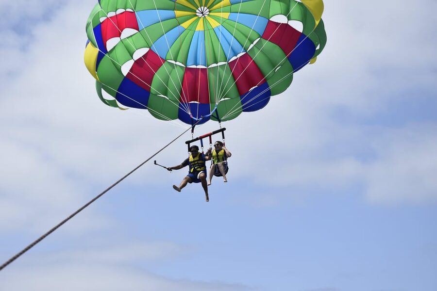 Lanzarote: Parasailing Adventure in Puerto del Carmen - From Hotel Pickup to Harness Fit: Getting Through the First 30 Minutes Smoothly