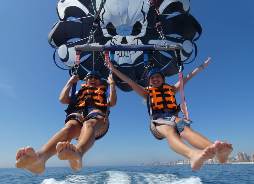 Marbella: Parasailing Flight from Puerto Banus - Up to 650 feet over the water: What the flight really delivers