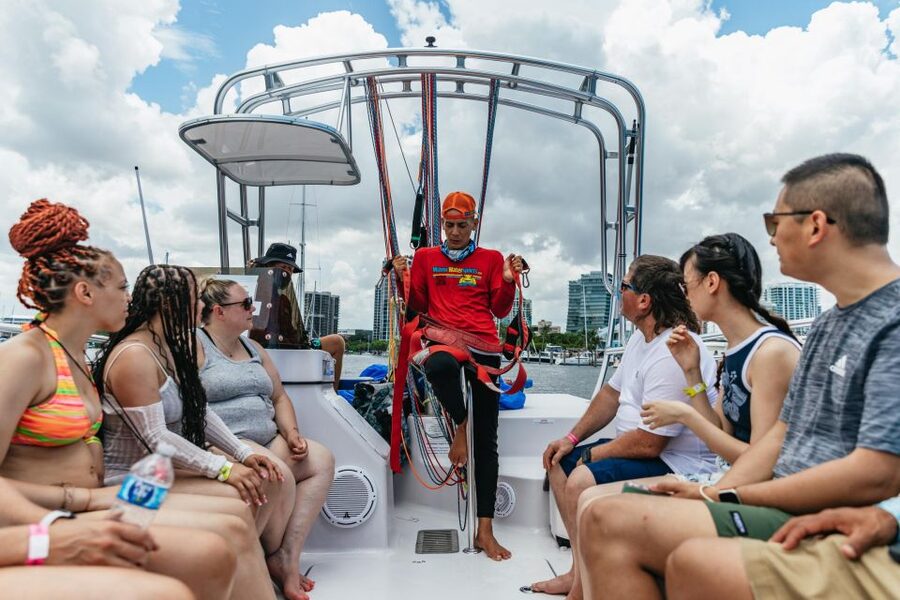 Miami: Parasailing Experience in Biscayne Bay - The 1-Hour Speedboat Ride: Out of the Marina, Then Into the Bay
