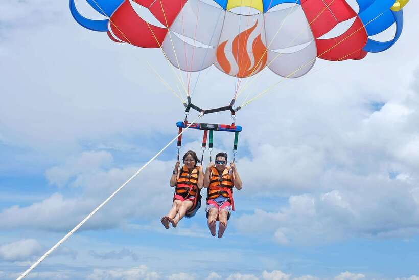 Panglao: Solo or Tandem Parasailing Experience near Alona - Panglao Views From Above: The Coastline Angle You Can Actually Use