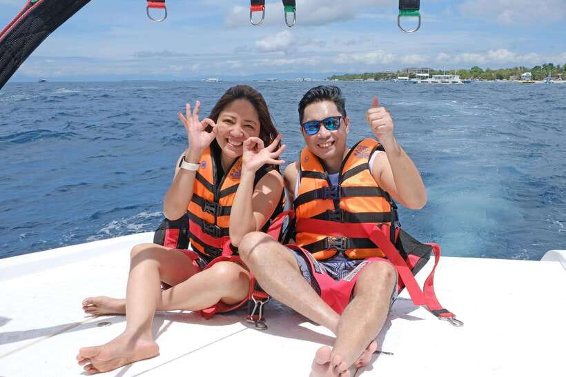 Panglao: Solo or Tandem Parasailing Experience near Alona - Transport and Meeting: Making It Work Without Stress