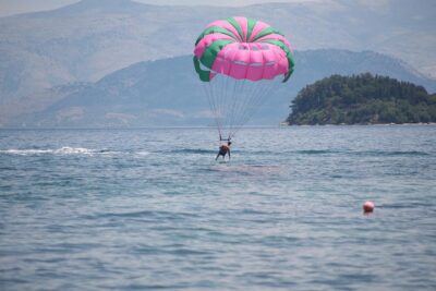Parasailing - How The Timing Feels: Boat Ride, Then the 60-Metre Moment