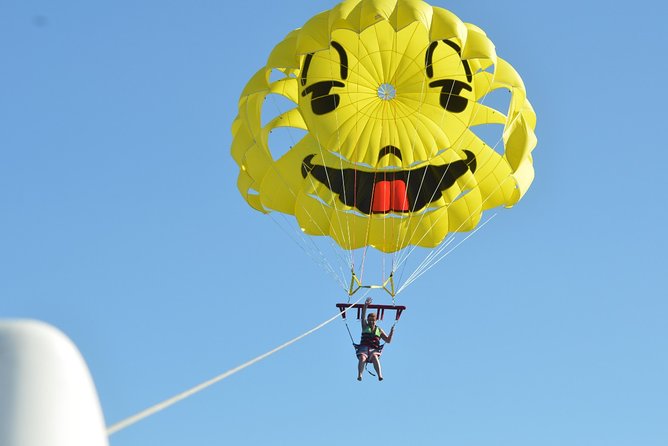 Parasailing Adventure On Marine Fly to Sky - Hurgahda - Parasailing in Hurghada: the 30-minute payoff