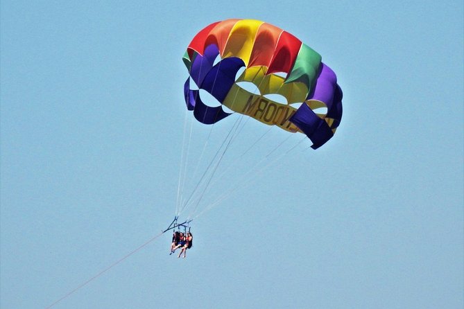 Parasailing Flight in Benidorm - The staff: Carlos Water Sports Benidorm and the teamwork factor
