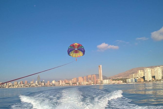 Parasailing Flight in Benidorm - The view problem: flying where the wind is in your favor