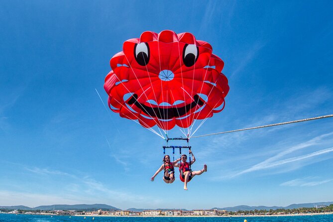 Parasailing flight two people, in Mandelieu-Cannes - Family-Friendly Flying: Age 5 and Up, Built for Groups