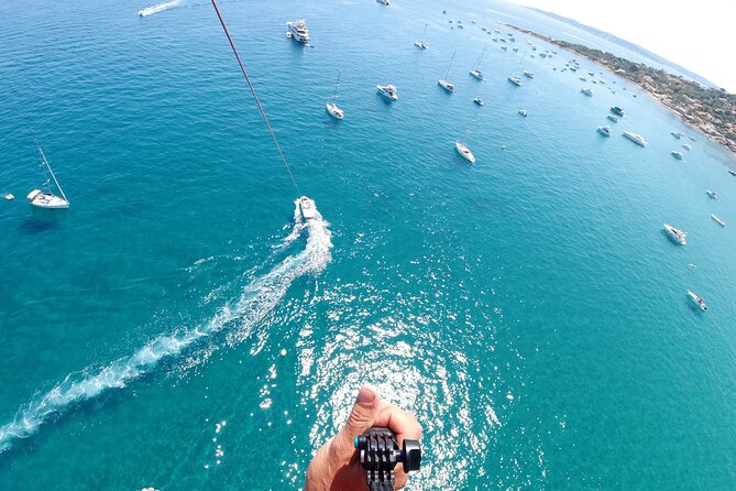 Parasailing flight two people, in Mandelieu-Cannes - The Ride Setup: Up to 5 People, No Sailing Skills Needed