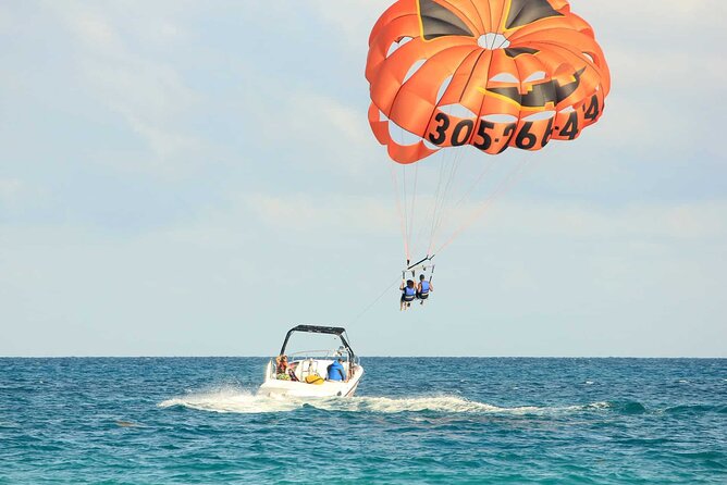 Parasailing Fly over Red Sea of Hurghada with Private Transfer - From boat to the sky: the 5–7 minute flight experience