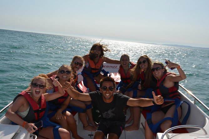 Parasailing from Vilamoura - Where to Meet at Galerias Tivoli (and How to Find It Fast)