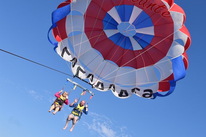 Parasailing in Alicante - Choosing the Right Conditions: Wind, Weather, and Sea State