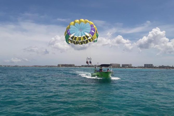 Parasailing in Palm Beach - What you’ll actually see: blue water, turtles, and that breeze