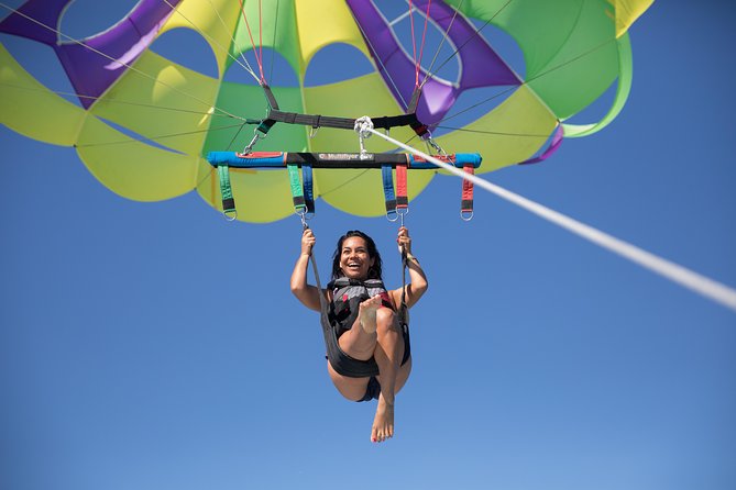Parasailing in Palm Beach - Crew energy and safety: why people felt comfortable