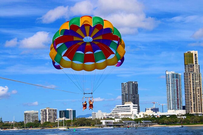 Parasailing on the Gold Coast, Fly solo, Tandem or Triple - Solo, Tandem, or Triple: Choosing the Right Sky Setup