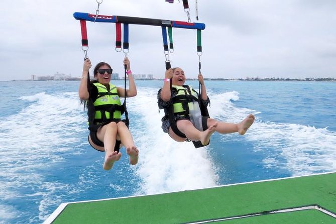 Parasailing Tour - Where You Really Fly Over: Hotel Zone, Nichupté Lagoon, Isla Mujeres