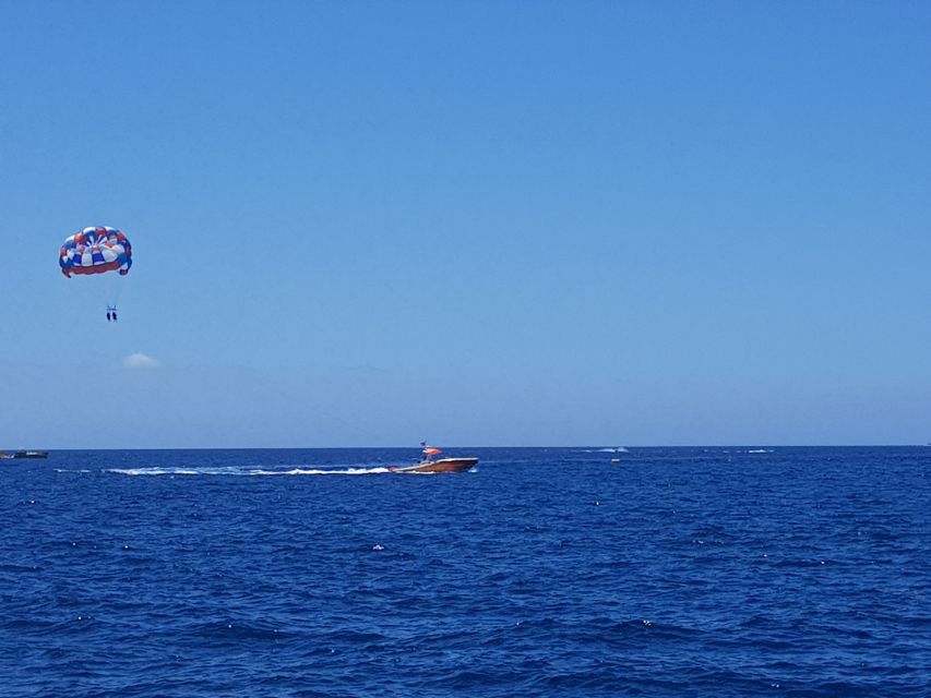 Puerto Rico de Gran Canaria : Parasailing - Picking 150 vs 300 Meters: More Nerves or More Views?