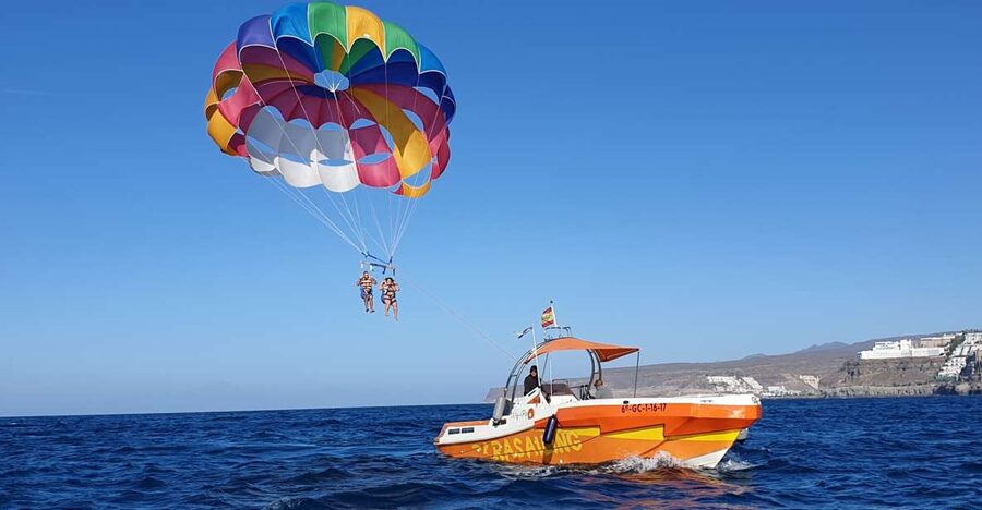 Puerto Rico de Gran Canaria : Parasailing - Price and Value: Is About $47 a Good Deal?