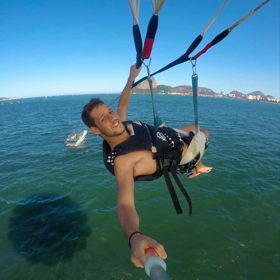 Rio de Janeiro: 2-Hour Boat Trip with Parasailing - From Boat Deck to Harness Clip: How the Flight Gets Started