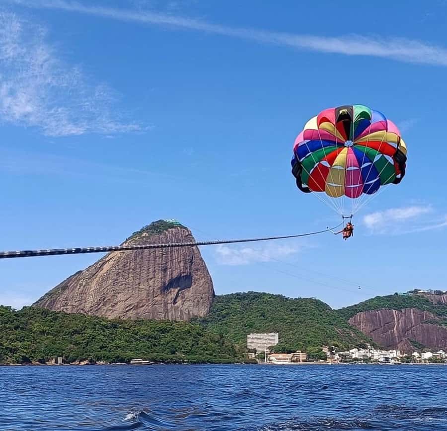Rio de Janeiro: 2-Hour Boat Trip with Parasailing - Time on the Clock: Making Sense of a 2-Hour Trip
