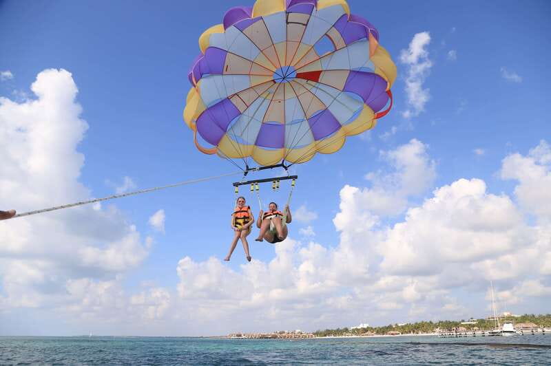 Riviera Maya: Parasailing Tour with Beach Club Access - Who should avoid parasailing (and who might still be okay)
