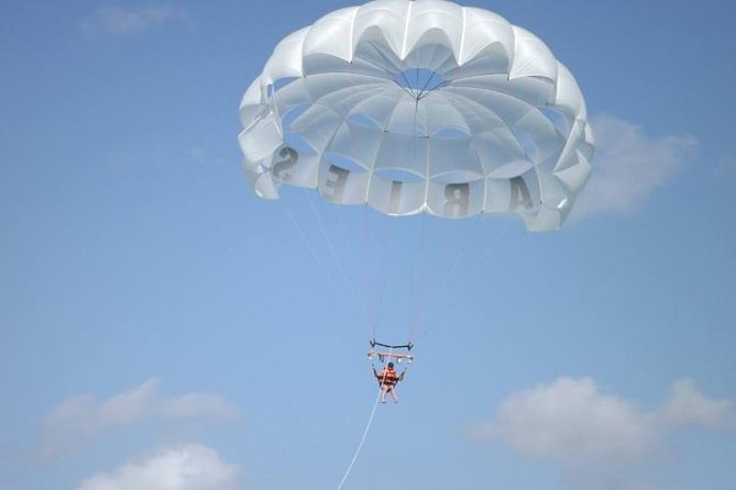 Single or Double Parasailing in Cabo with Views of The Arch - Single vs Double Parasailing: Picking the Right Ride for Your Group