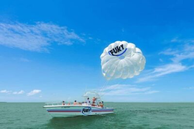 St. Augustine: Parasailing Adventure - Getting to the Fury check-in behind Beaches Restaurant (and why it matters)