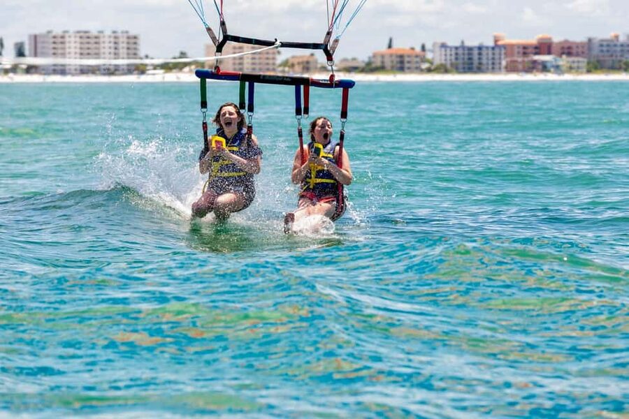 St. Petersburg, Florida: Parasailing Experience - Key Things You’ll Notice Right Away