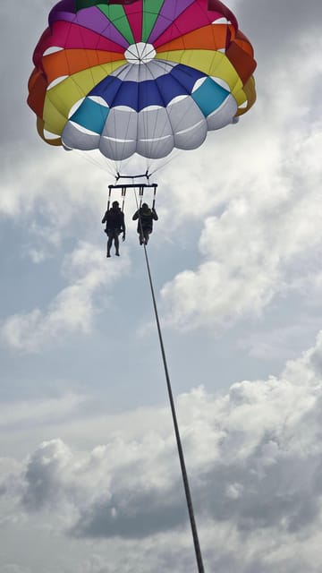 Torrevieja: parasailing experience - Time on the schedule: turning an hour into 15 minutes of pure sky